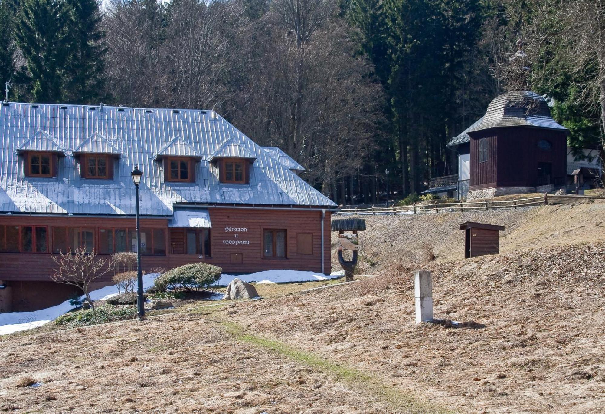 Penzion U Vodopadu Karlova Studánka Kültér fotó